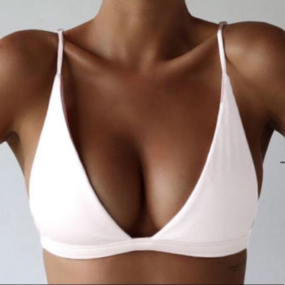 NWT Versa Push Up Bikini Top